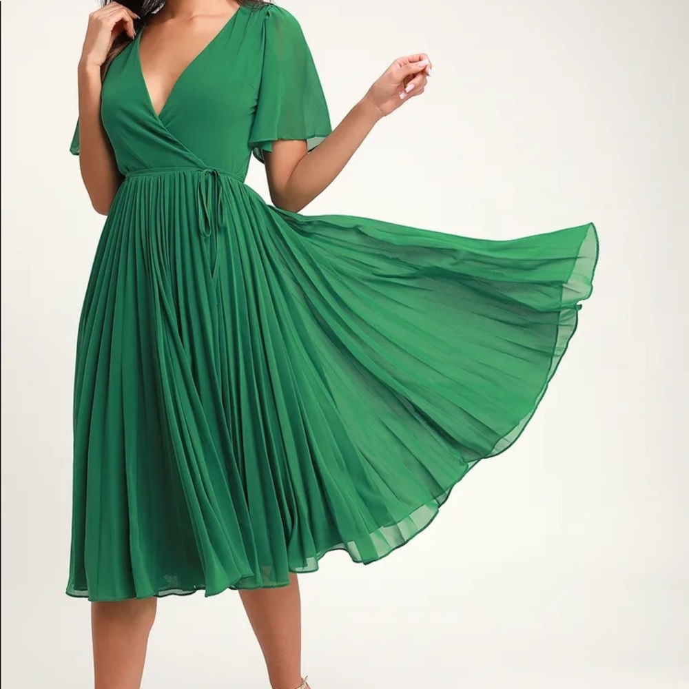 Lulus Pleats to Meet You Midi Dress